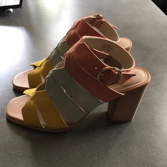 Seychelles completely engaged heeled sandals - Picture 7 of 9